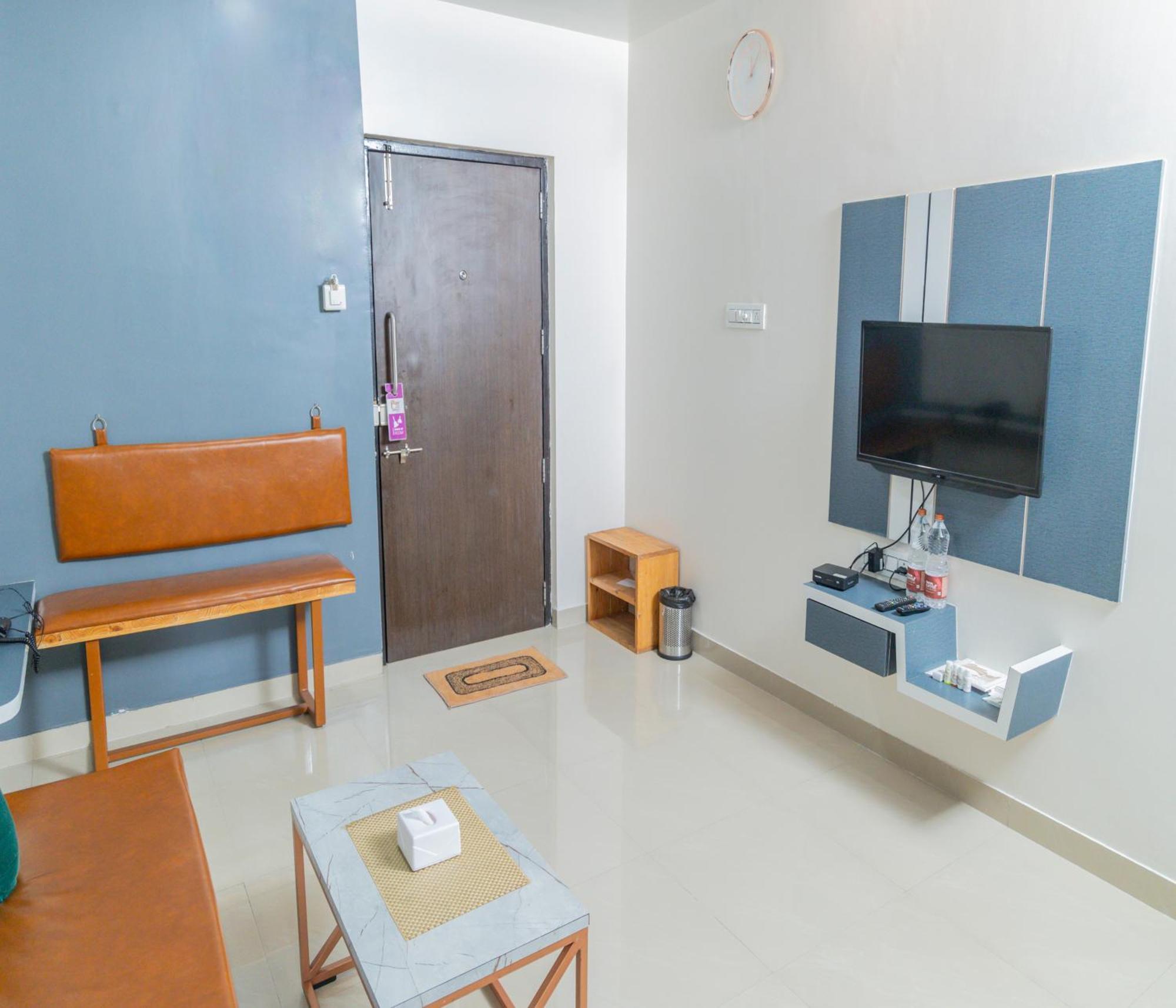 Copper 11 Service -sb Road, Shivaji Nagar, Apartment *