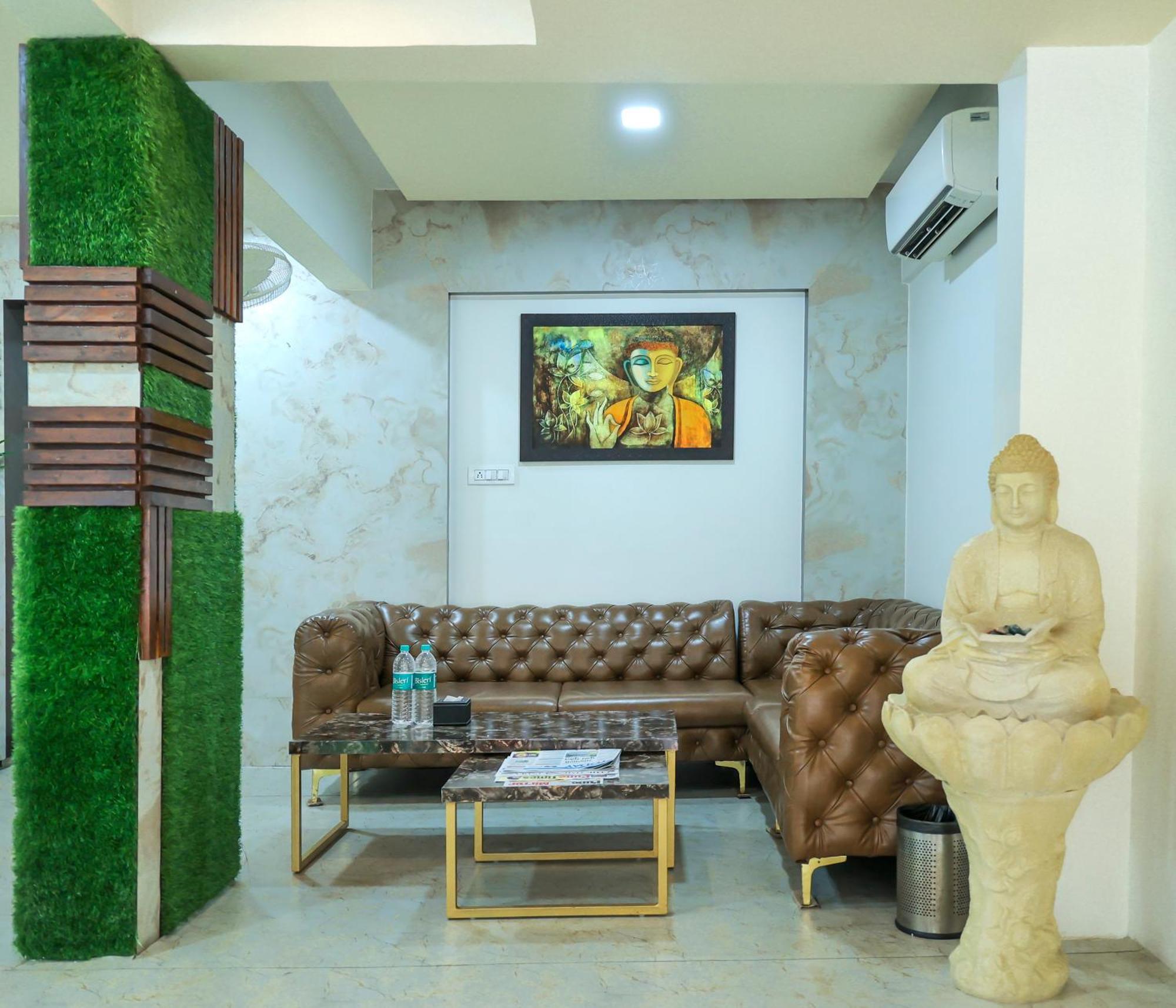 Apartment Copper 11 Service -sb Road, Shivaji Nagar,