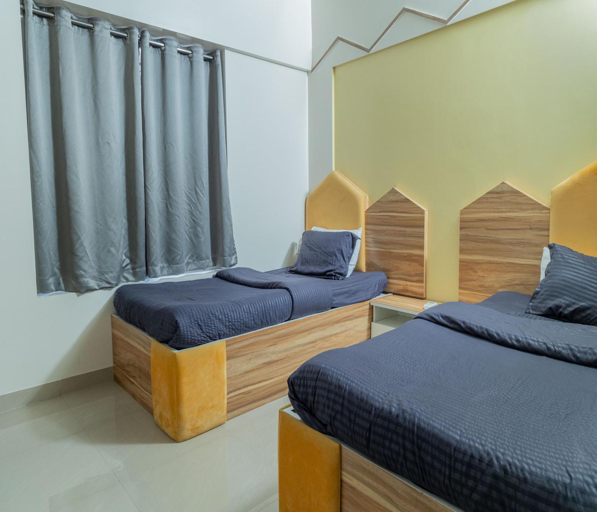 Apartment Copper 11 Service -sb Road, Shivaji Nagar,